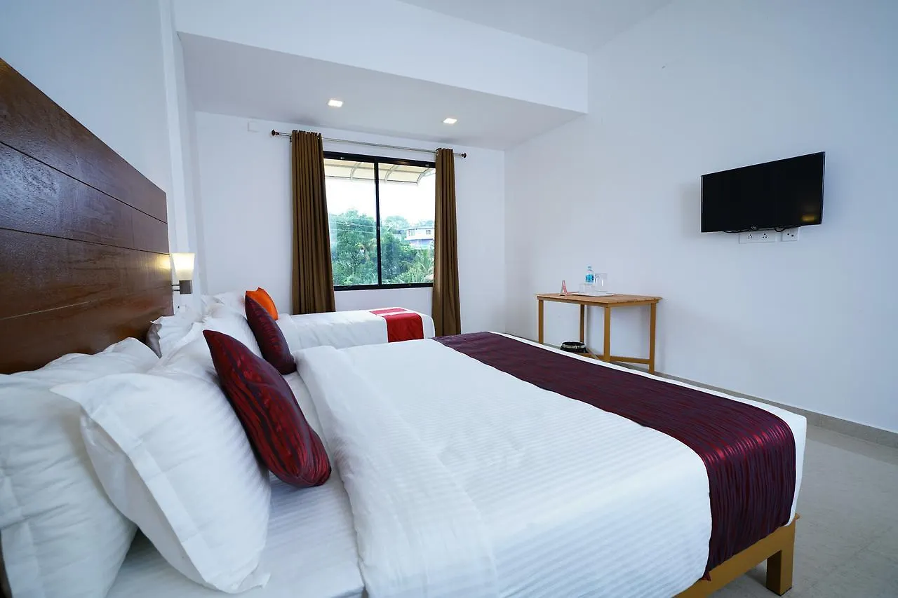Oyo 9840 Salome Resorts Chithirapuram Hotel